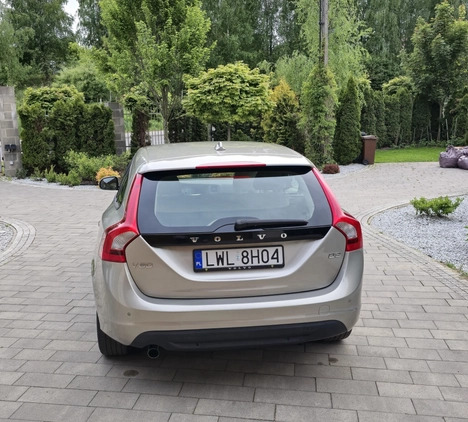 Volvo V60 cena 31900 przebieg: 201900, rok produkcji 2010 z Lublin małe 29